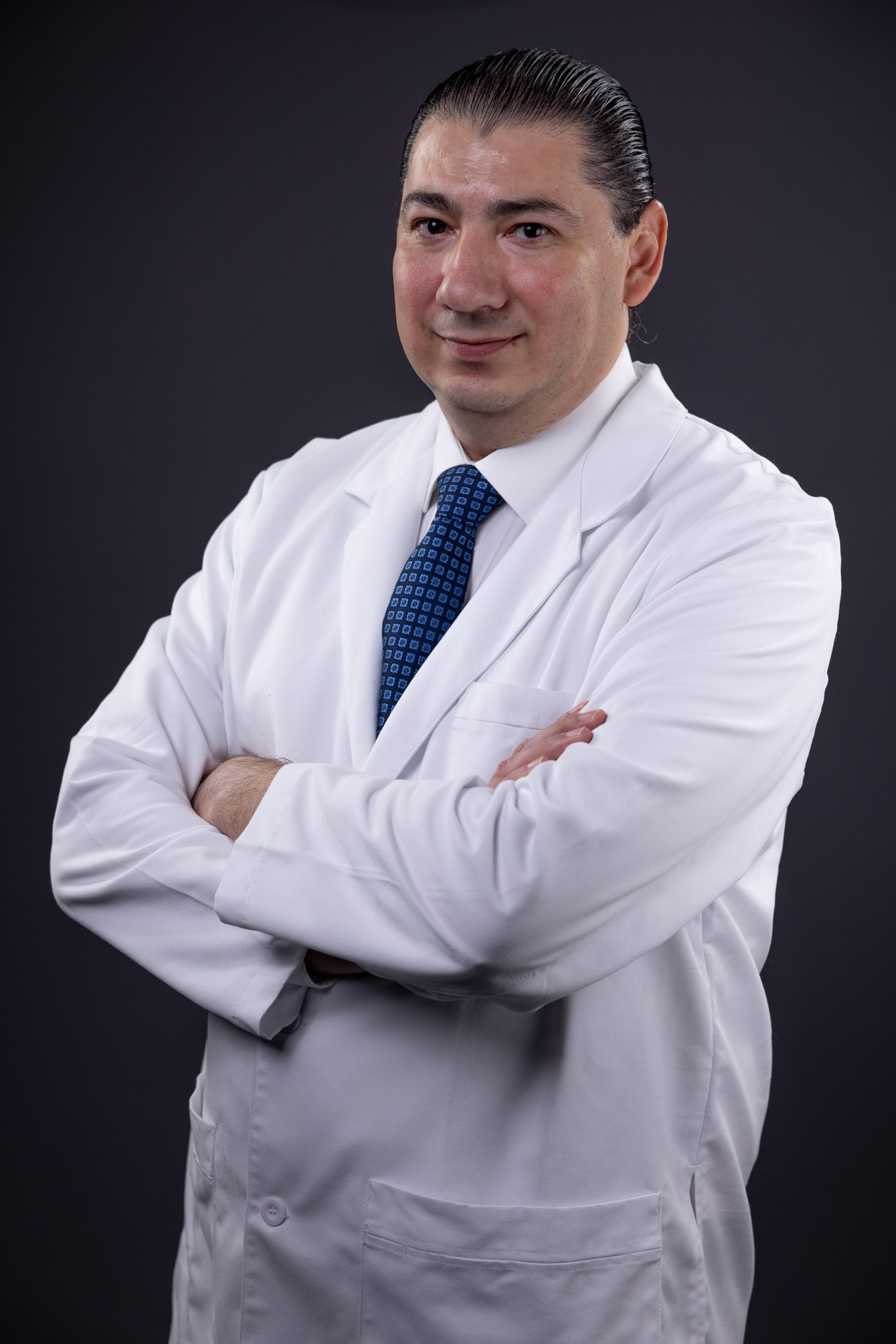 Dr. Abraham Tamez, médico familiar en Monterrey